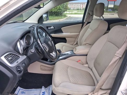 Used 2012 Dodge Journey SXT w/ Popular Equipment Group FWD image 12