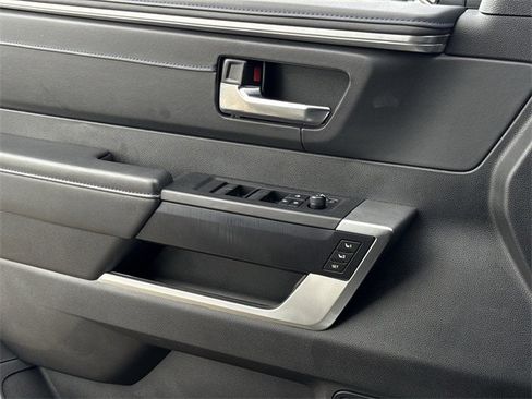 Used 2023 Toyota Tundra Platinum image 27