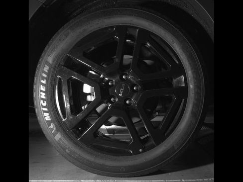 Certified 2025 Kia Telluride EX X-Line AWD/4WD image 31
