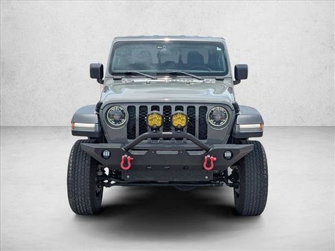 Used 2023 Jeep Gladiator Sport AWD/4WD image 2