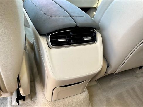 Used 2023 Mercedes-Benz EQS 450+ SUV image 12