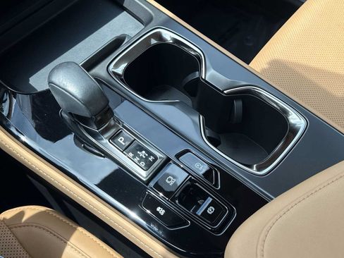 Used 2024 Lexus NX 250 FWD w/ Cold Area Package image 21