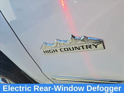 Used 2017 Chevrolet Silverado 2500 High Country w/ Duramax Plus Package image 17