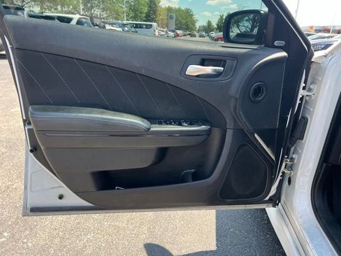 Used 2020 Dodge Charger R/T w/ Driver Convenience Group RWD image 26