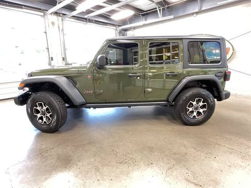 Used 2020 Jeep Wrangler Unlimited Rubicon AWD/4WD image 2