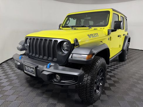 Used 2023 Jeep Wrangler Unlimited w/ Cold Weather Group AWD/4WD image 1
