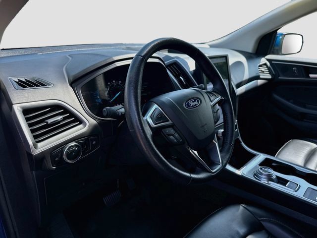 Used 2024 Ford Edge SEL AWD/4WD image 11