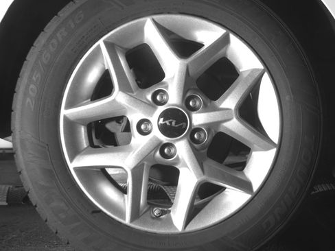 Used 2025 Kia Soul LX w/ LX Technology Package FWD image 15