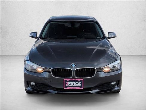 Used 2015 BMW 320i xDrive Sedan AWD/4WD image 2