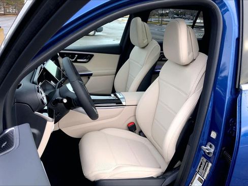 New 2026 Mercedes-Benz GLC 300 GLC 300 image 12