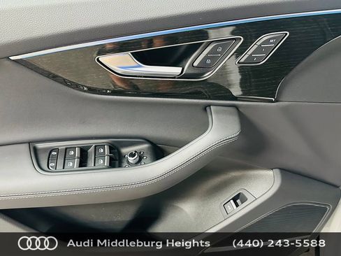 Certified 2025 Audi Q7 2.0T Premium w/ Premium Plus Package AWD/4WD image 26