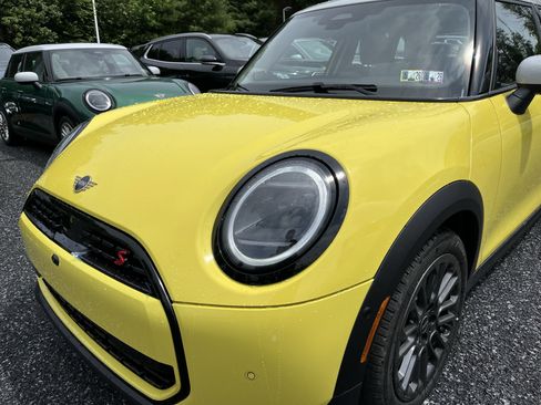 Used 2025 MINI Cooper S image 4