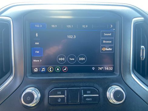 Certified 2019 GMC Sierra 1500 AT4 w/ Off Road Performance Package AWD/4WD image 13