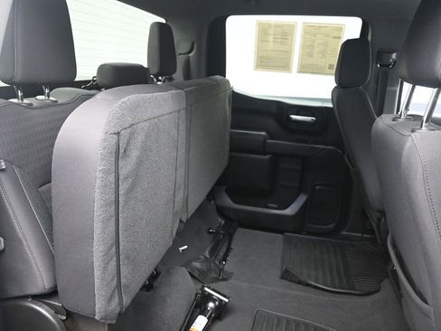 Used 2022 Chevrolet Silverado 1500 Custom AWD/4WD image 23