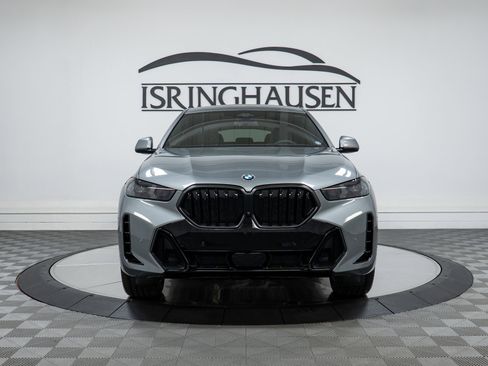 Used 2026 BMW X6 xDrive40i w/ Climate Comfort Package AWD/4WD image 2