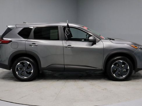 Certified 2024 Nissan Rogue SV image 13