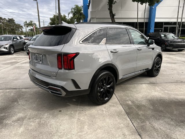 Used 2023 Kia Sorento SX AWD/4WD image 38