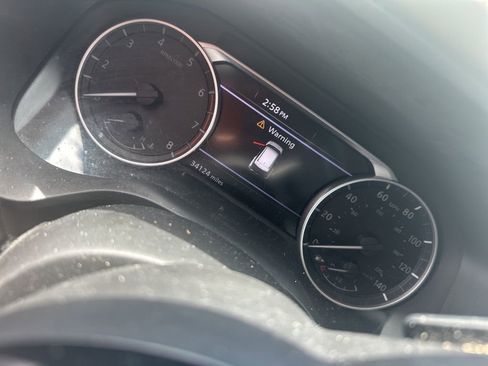 Used 2021 Nissan Rogue SV w/ Premium Package FWD image 7