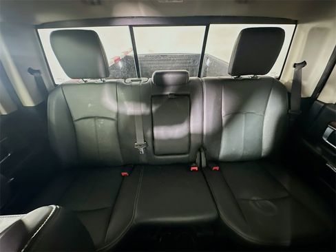 Used 2018 RAM 3500 Laramie image 13
