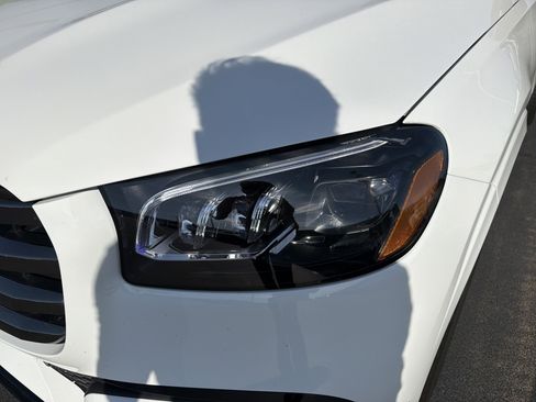 Used 2025 Mercedes-Benz GLS 450 4MATIC image 6