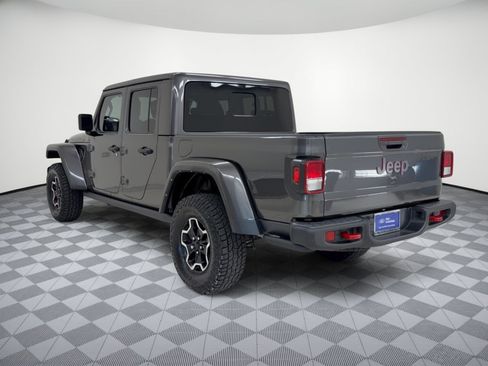Used 2022 Jeep Gladiator Rubicon w/ Cold Weather Group AWD/4WD image 3