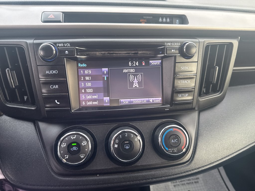 Used 2018 Toyota RAV4 LE w/ All Weather Liner Package AWD/4WD image 24