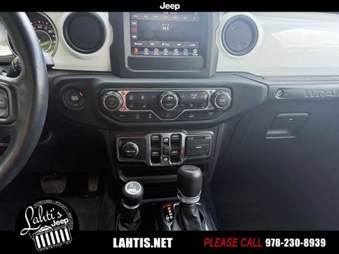 Certified 2021 Jeep Wrangler Unlimited Islander image 13
