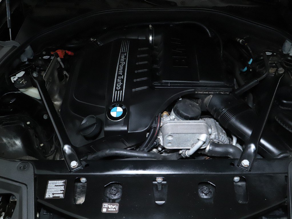 Used 2016 BMW 535i xDrive Sedan AWD/4WD image 35
