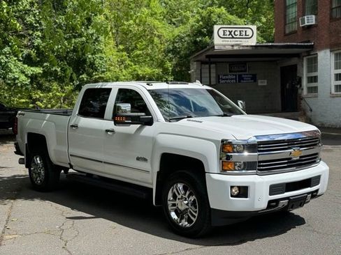 Used 2016 Chevrolet Silverado 2500 High Country w/ Duramax Plus Package AWD/4WD image 1