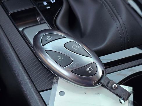 New 2026 Hyundai Elantra Sport FWD image 19