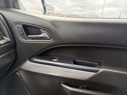 Used 2022 Chevrolet Colorado ZR2 image 22