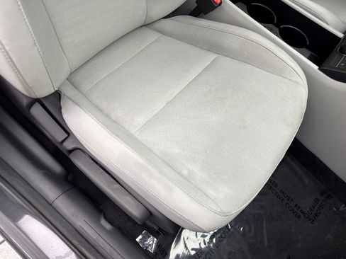 Used 2024 Hyundai Kona SEL FWD image 46