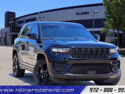 Used 2023 Jeep Grand Cherokee Altitude