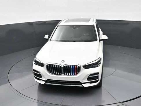 Used 2022 BMW X5 sDrive40i w/ Premium Package RWD image 18