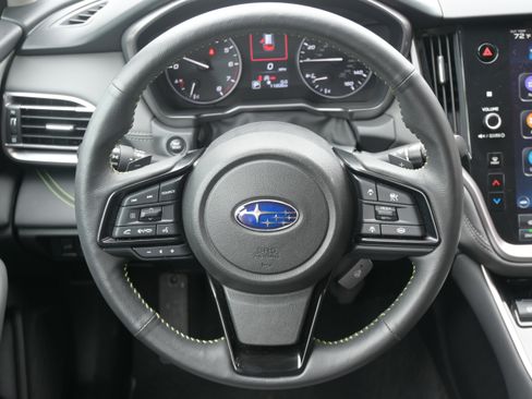Certified 2025 Subaru Outback Onyx Edition AWD/4WD image 17