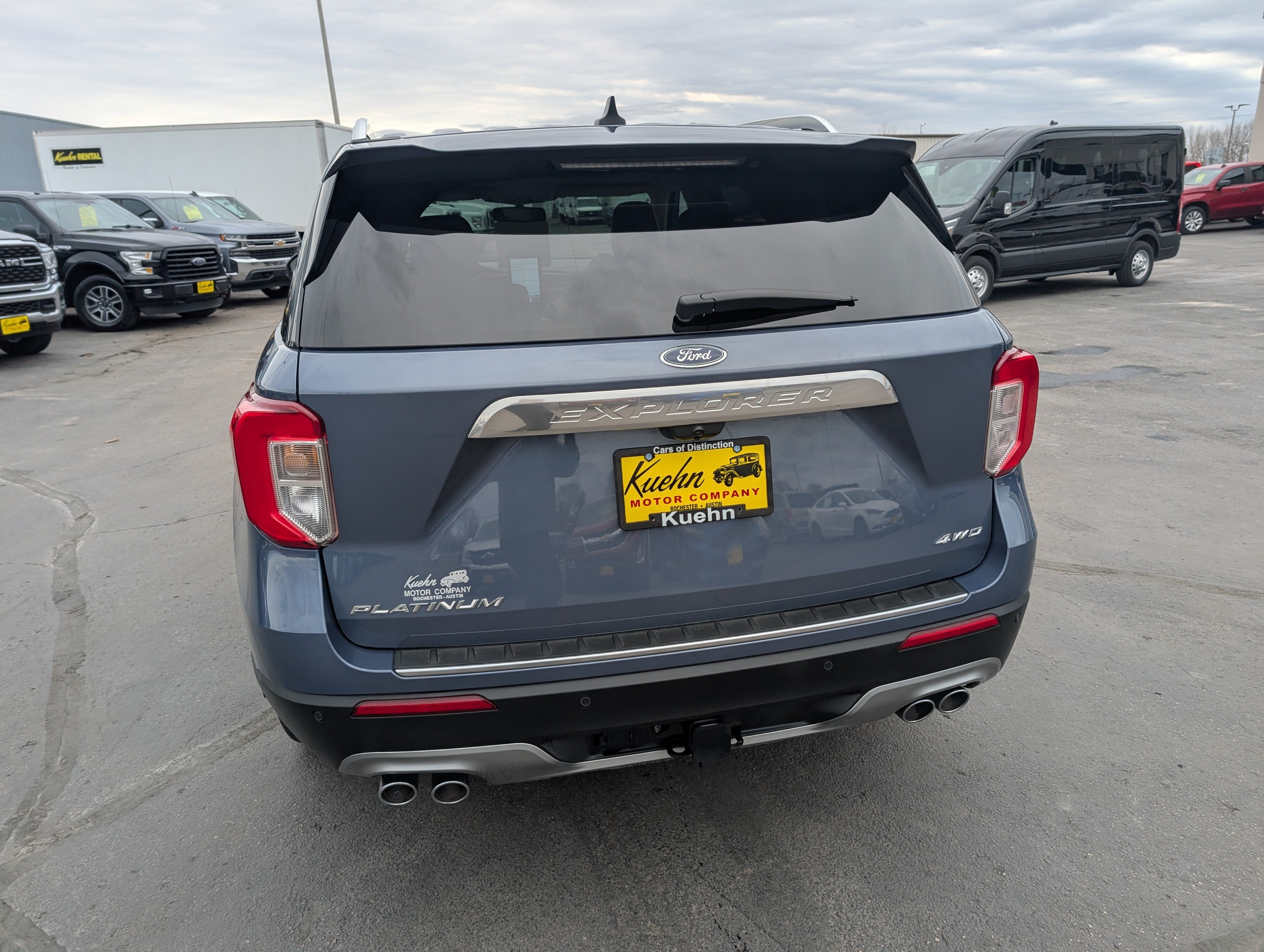 Used 2021 Ford Explorer Platinum w/ Equipment Group 601A AWD/4WD image 7
