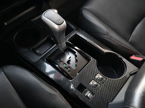 Used 2021 Toyota 4Runner TRD Off-Road Premium image 23