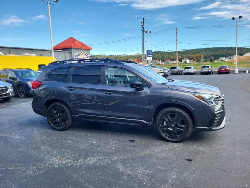 Used 2024 Subaru Ascent Onyx Edition Limited AWD/4WD image 6