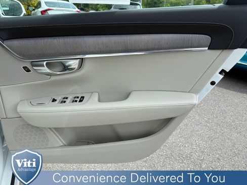 Certified 2023 Volvo S90 B6 Ultimate w/ Protection Package Premier AWD/4WD image 26