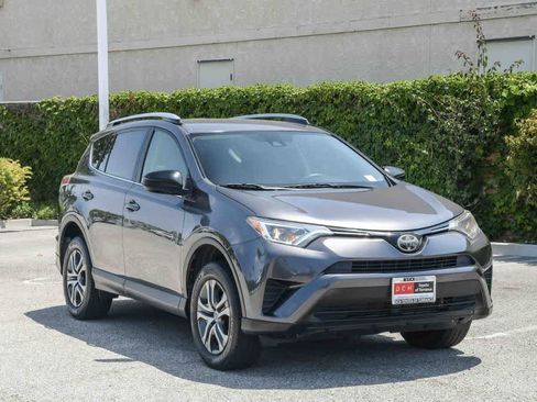 Used 2017 Toyota RAV4 LE w/ Carpet Mat Package FWD image 3