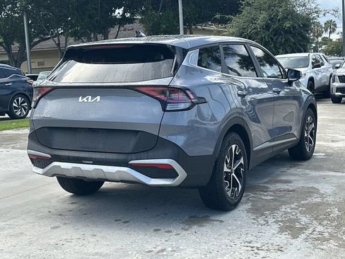 Certified 2024 Kia Sportage EX FWD image 6