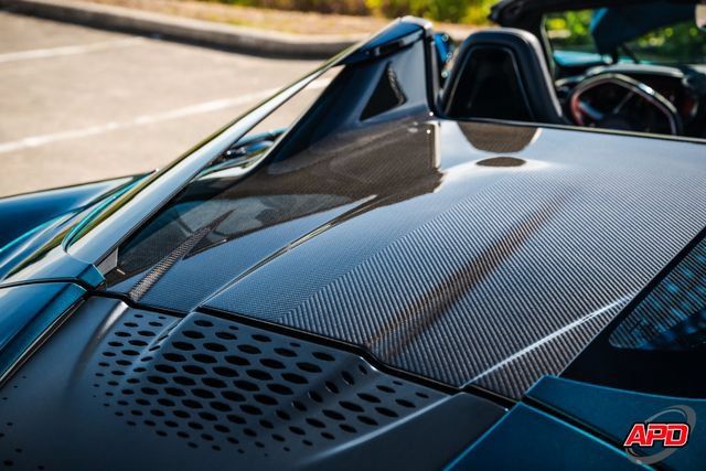 Used 2024 McLaren 750S Spider RWD image 40