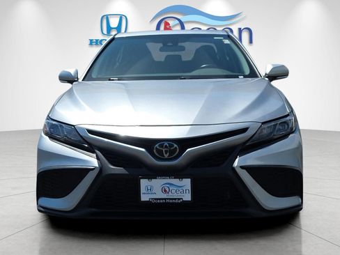 Used 2024 Toyota Camry SE FWD image 8