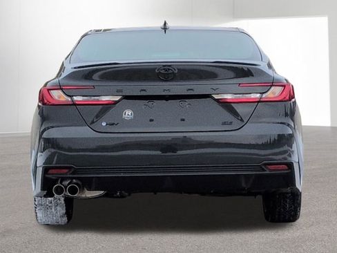 Used 2026 Toyota Camry SE image 6