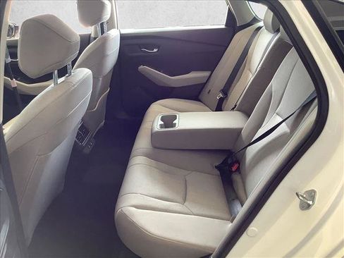 Used 2025 Honda Accord LX image 15