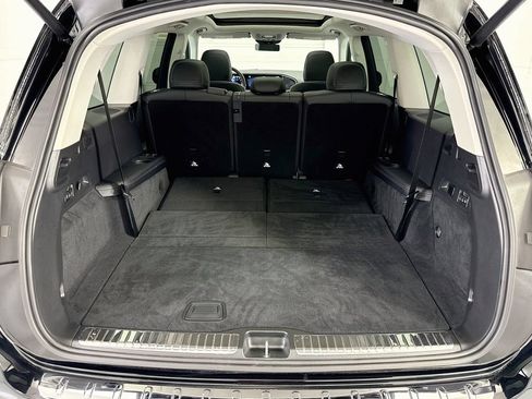 Certified 2026 Mercedes-Benz GLS 450 4MATIC image 27