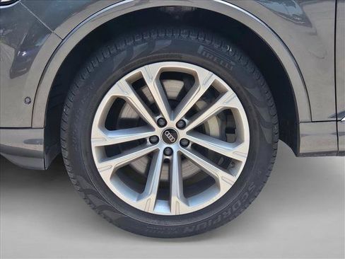 Used 2025 Audi Q7 3.0T Premium Plus AWD/4WD image 14