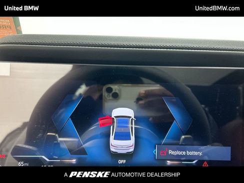 Used 2025 BMW 760i xDrive AWD/4WD image 15