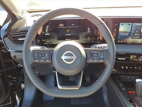 New 2026 Nissan Kicks SR w/ SR Premium Package AWD/4WD image 12