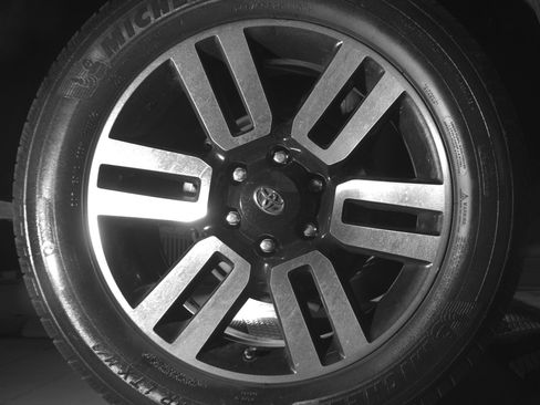 Used 2019 Toyota 4Runner Limited AWD/4WD image 15